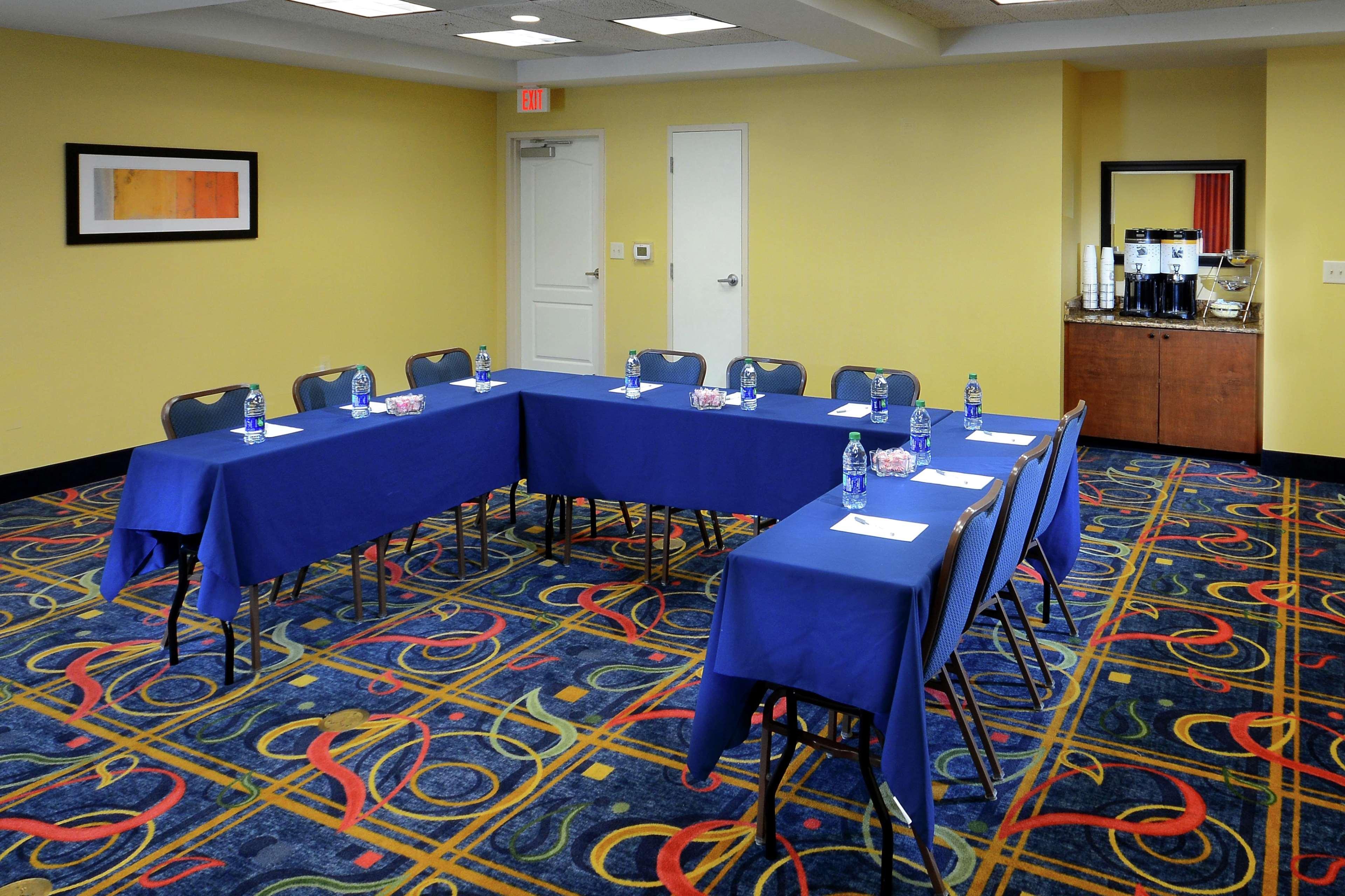 Hampton Inn & Suites Huntersville Ngoại thất bức ảnh