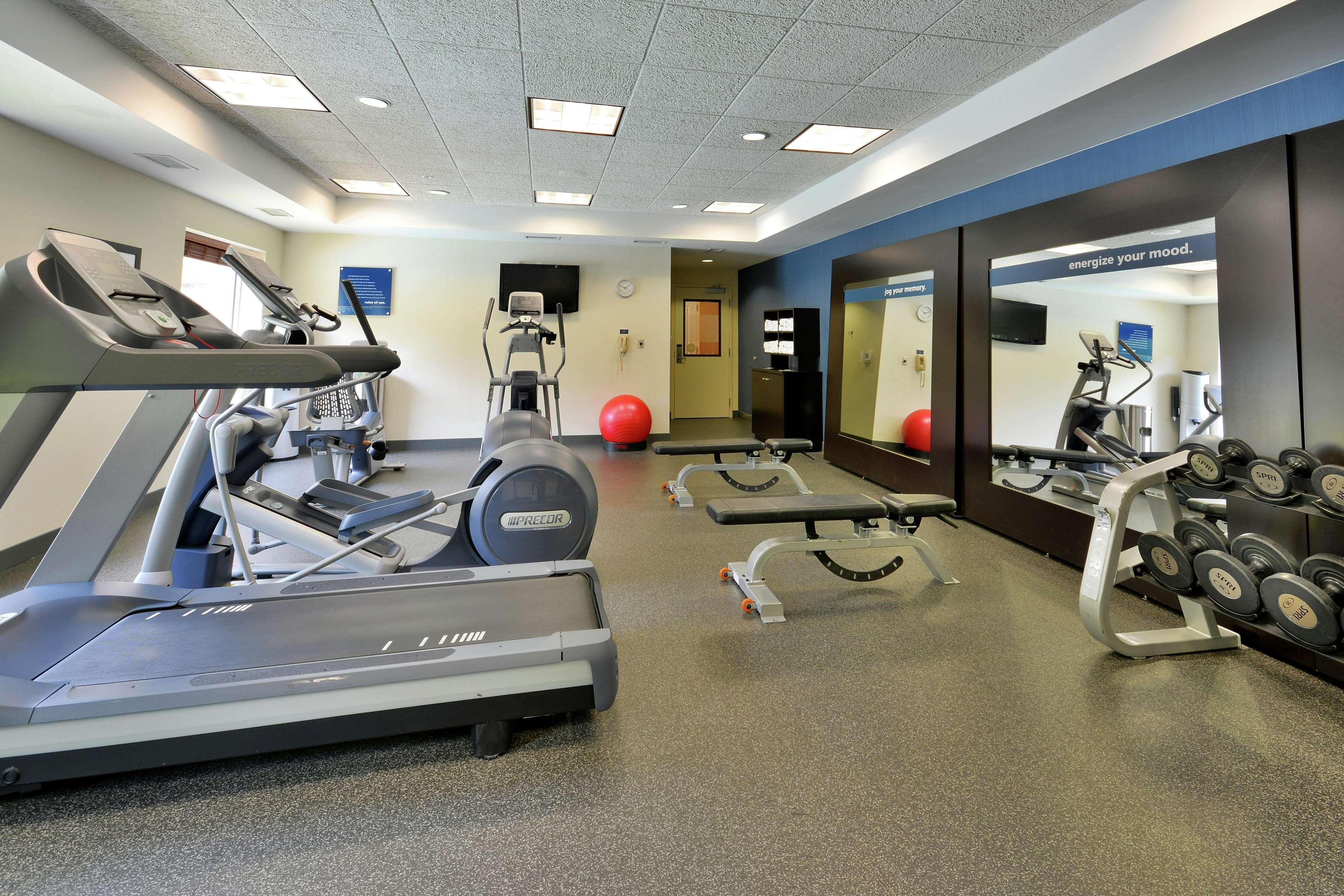 Hampton Inn & Suites Huntersville Ngoại thất bức ảnh