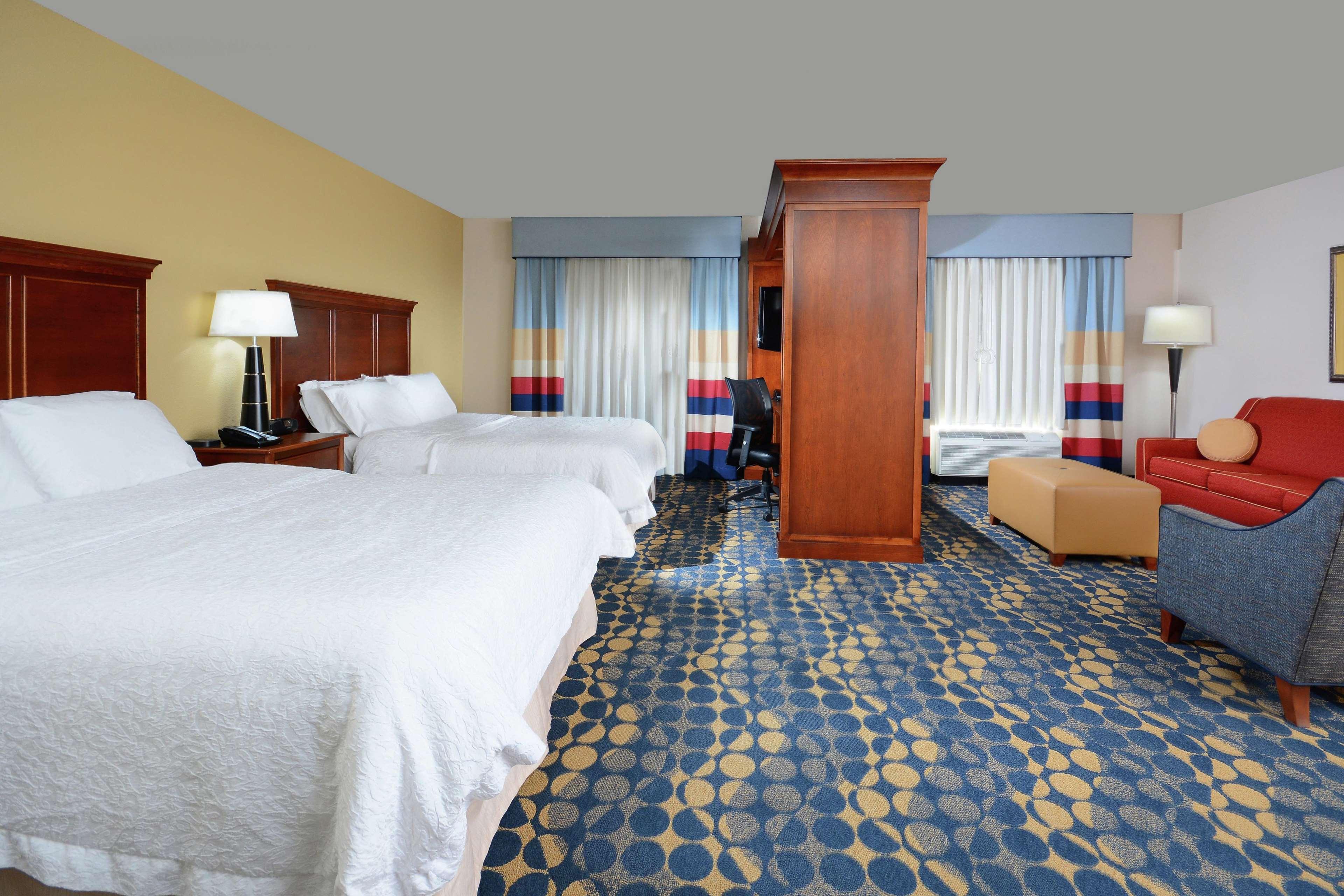Hampton Inn & Suites Huntersville Ngoại thất bức ảnh