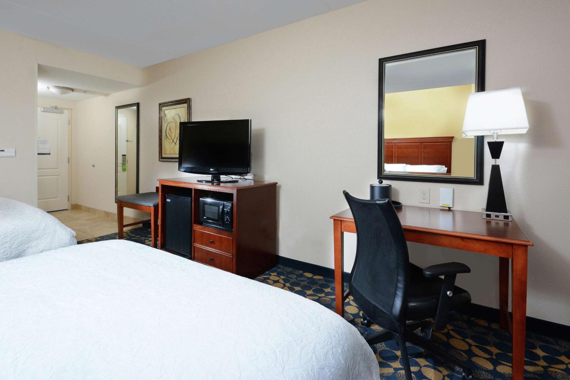 Hampton Inn & Suites Huntersville Ngoại thất bức ảnh