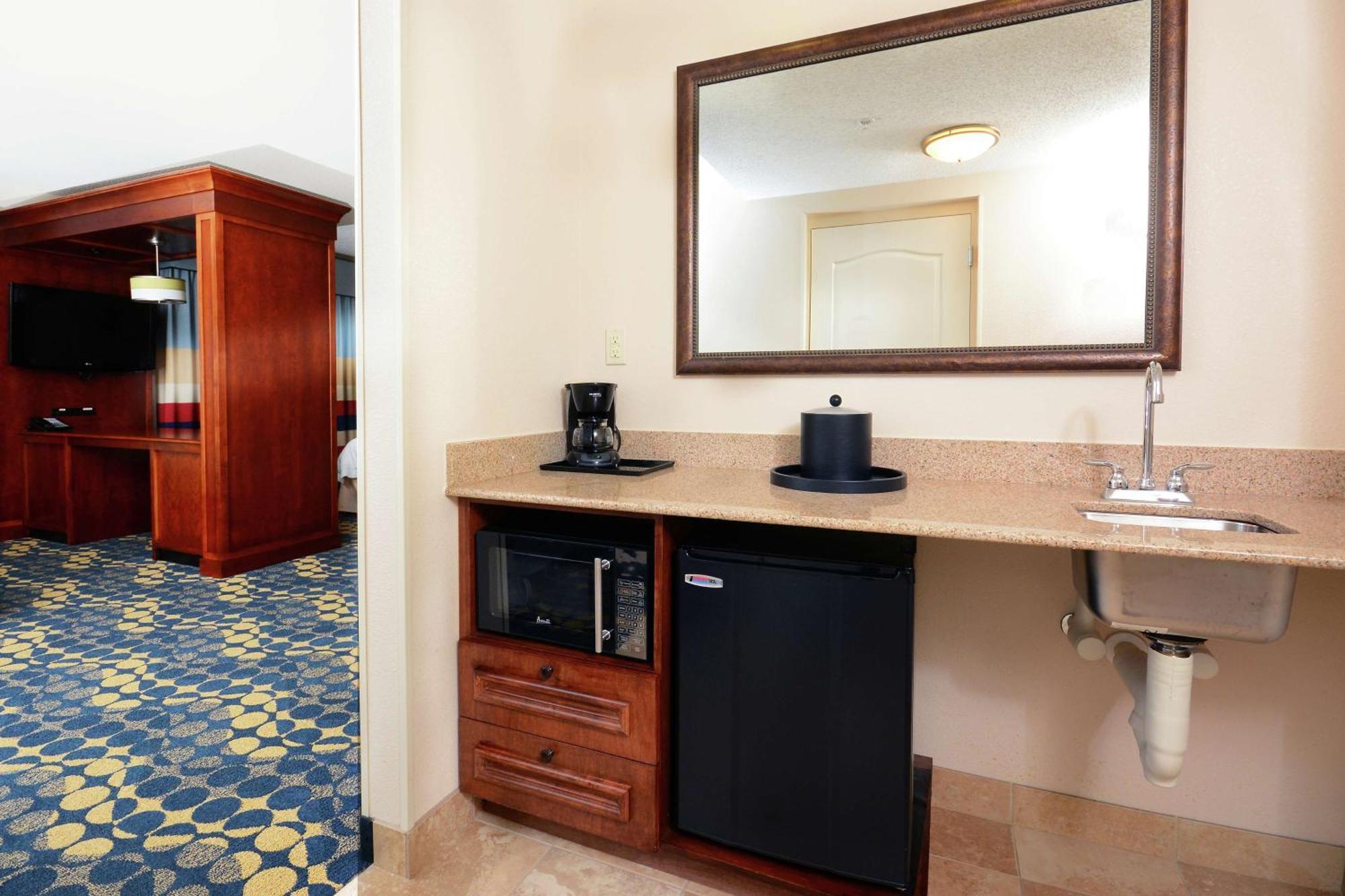 Hampton Inn & Suites Huntersville Ngoại thất bức ảnh
