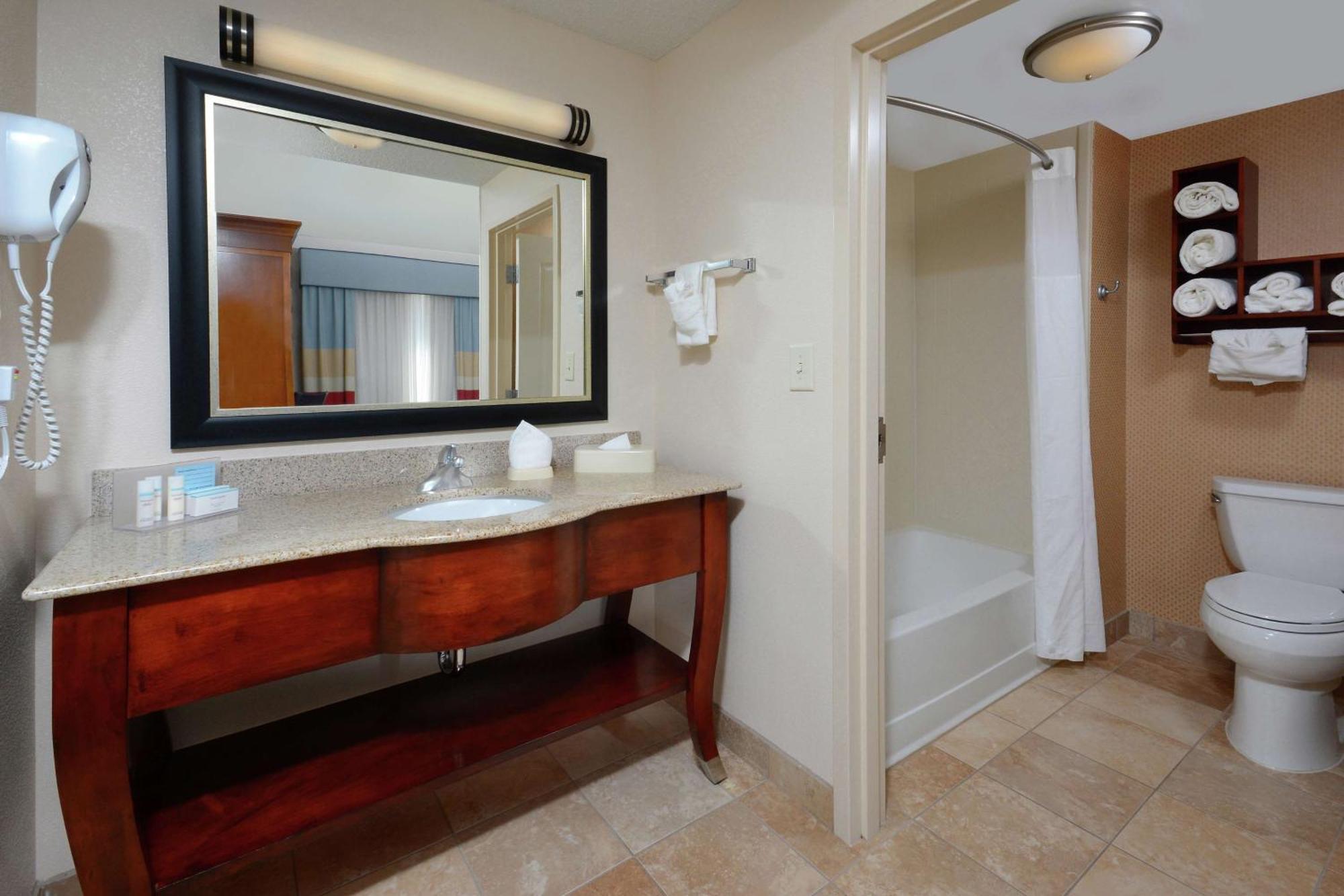 Hampton Inn & Suites Huntersville Ngoại thất bức ảnh