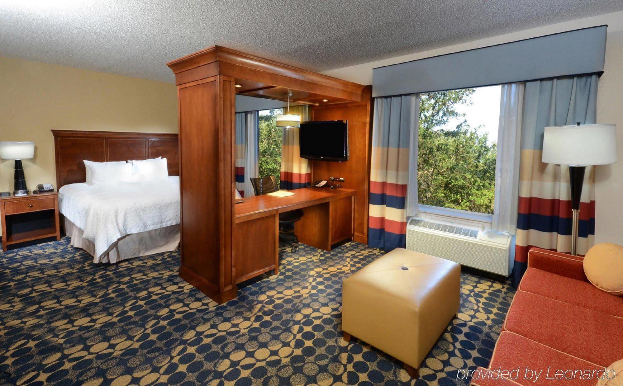 Hampton Inn & Suites Huntersville Ngoại thất bức ảnh