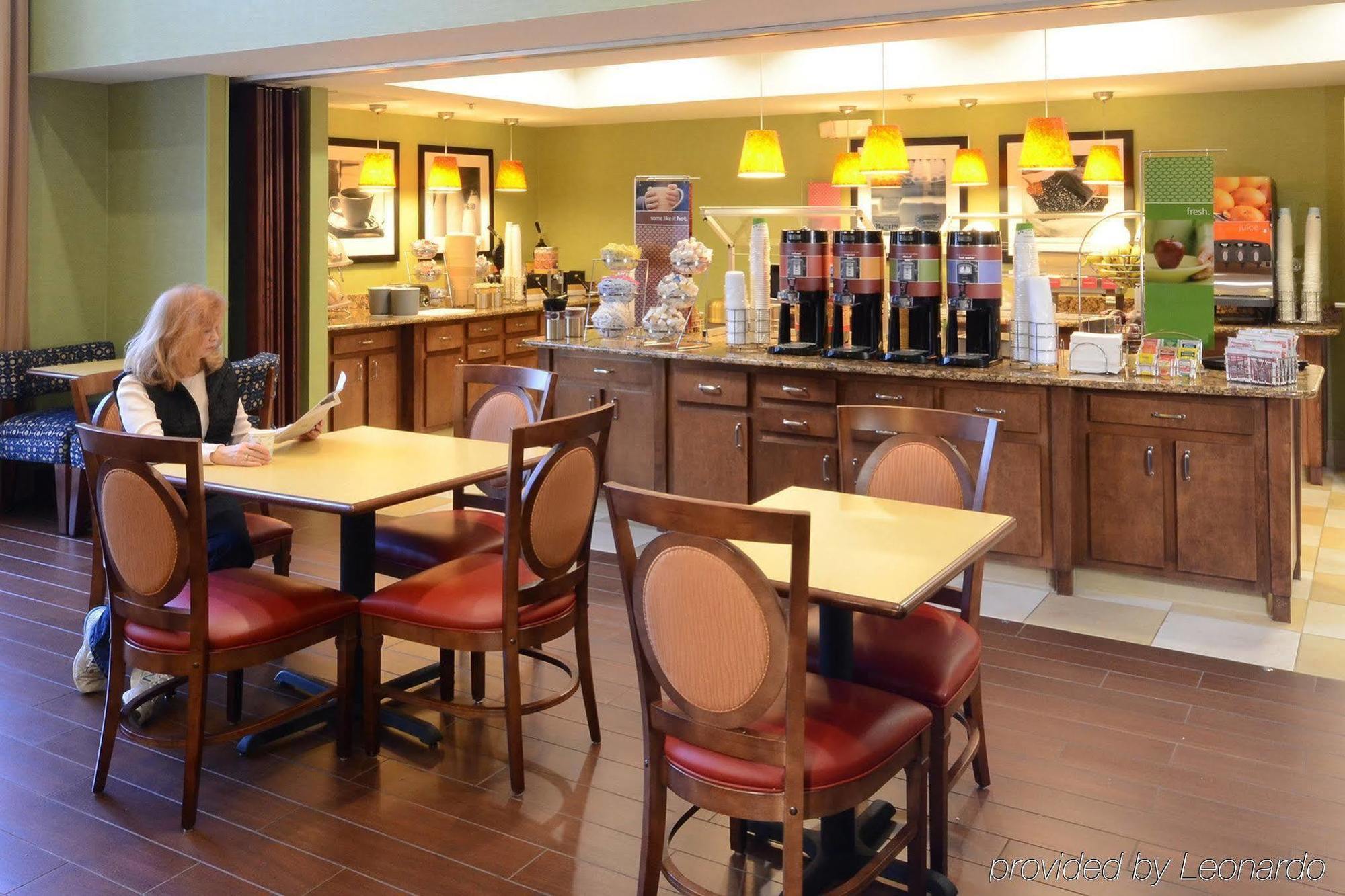 Hampton Inn & Suites Huntersville Ngoại thất bức ảnh