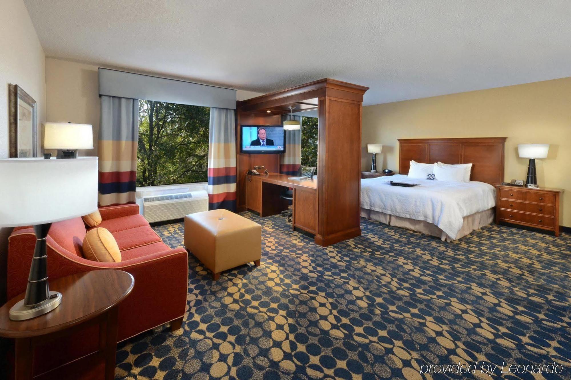 Hampton Inn & Suites Huntersville Ngoại thất bức ảnh