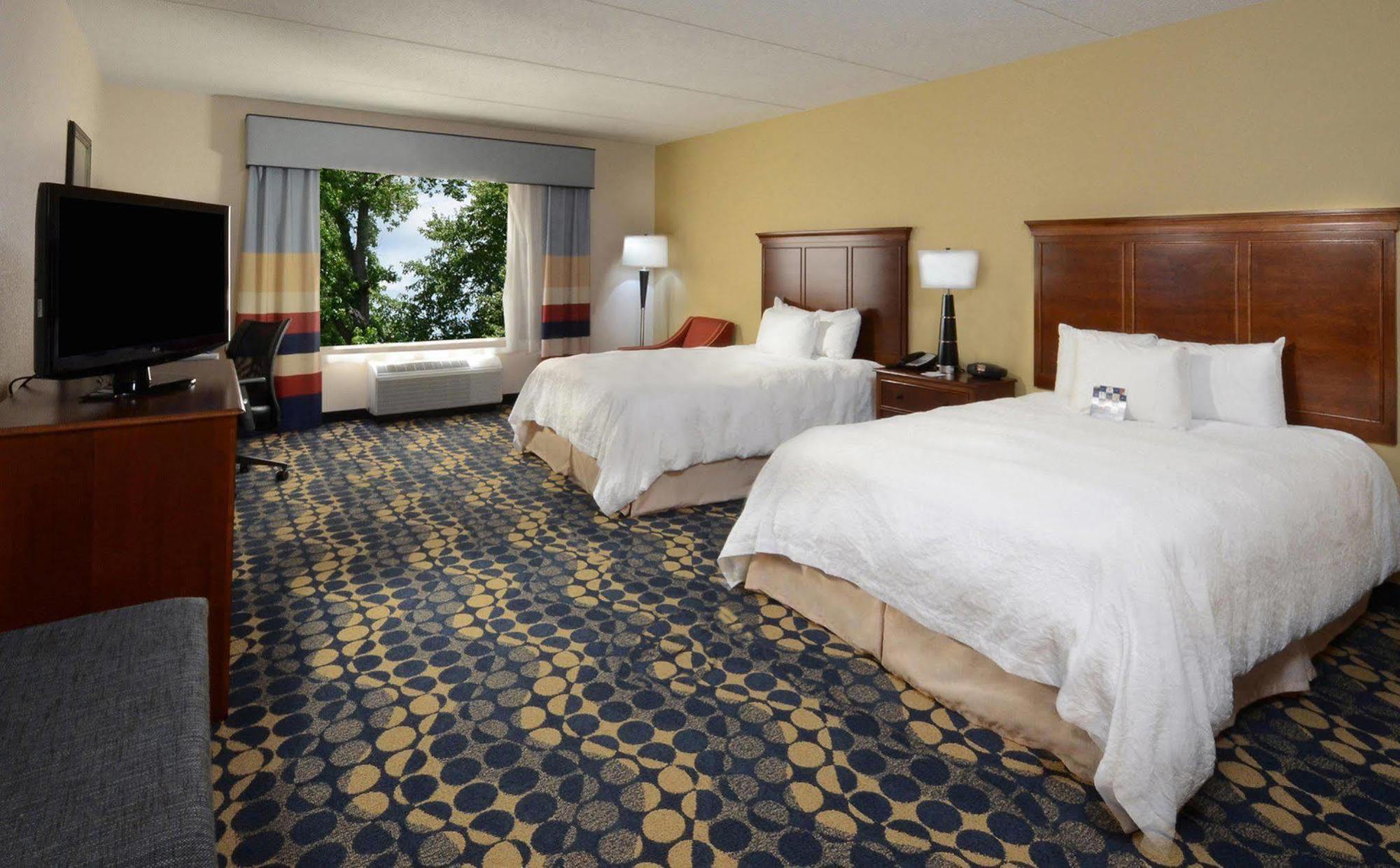 Hampton Inn & Suites Huntersville Ngoại thất bức ảnh